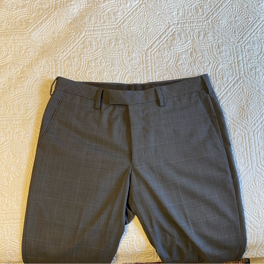 Louis Raphael Men’s Slim Fit Dress Pants- Men’s Size 33x32